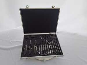 ชุดเครื่องมือผ่าตัดต้อกระจก ราคาโรงงาน อุปกรณ์ผ่าตัดตาโลหะ พร้อมแหล่งจ่ายพลังงานจากเครื่องจักร - Product Image 3