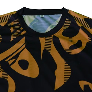 2026 Custom Design Sportswear Soccer Jersey Quick Dry Breathable Lightweight Short Sleeve Soccer Jersey for <b>Men</b> <b>Retro</b> T-<b>Shirt</b> - Product Image 4