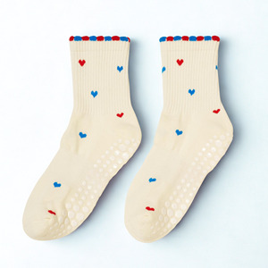 <b>Custom</b> Logo Heart Pattern Ankle <b>Grip</b> <b>Socks</b> Anti Slip Cotton Casual Daily Wear - Product Image 1