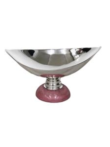 Cuenco para servir de diseño moderno para utensilios de cocina Hotel Restaurante Cuenco para servir frutas Color plateado Forma de barco Cuencos Baot de latón y resina - Product Image 2