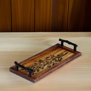 Bandeja de Servir Moderna Hecha a Mano de Alta Calidad Falak World Export, con Asa de Metal y Diseño de Madera, Apta para Lavavajillas y Microondas, para el Hogar - Product Image 1