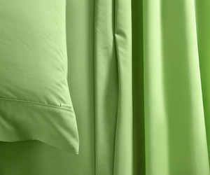 Ensemble de draps de luxe pour lit queen size 300 TC, 4 pièces, draps en coton doux couleur sauge, emballage personnalisé, qualité d'exportation, Inde - Product Image 2