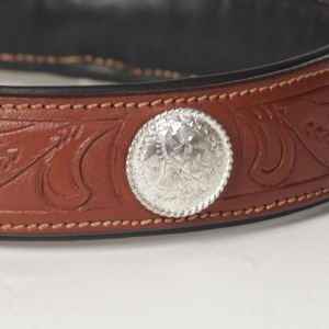Collar de Cuero para Perro Grande, Tallado a Mano, Acolchado, de Cuero Genuino de Búfalo, Ajustable, Resistente, con Diseño de Concho - Product Image 3