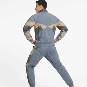 Ensemble de vestes coupe-vent en nylon léger et de pantalons de jogging en nylon avec coutures personnalisées en tissu mesh - Product Image 4