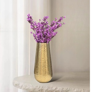 แจกันดอกไม้ตั้งโต๊ะสีทองทุบโต๊ะดีไซน์ชายฝั่งที่ทันสมัยแก้วทองเหลืองเหล็กหรูหราตกแต่งบ้านสำหรับใช้ในบ้านสำนักงานสไตล์นอร์ดิก - Product Image 3