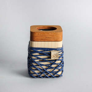 Quemador de incienso de bambú hecho a mano con malla de alambre y tapa de madera, difusor aromático para uso en todas las estaciones. - Product Image 5