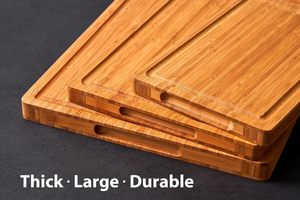 Tabla de cortar grande de madera de acacia con ranuras para jugos, para preparación de comidas en la cocina, servir alimentos al aire libre, picar y cortar. - Product Image 4
