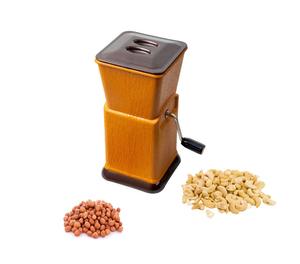 Moulin à épices manuel Anax en bois avec couvercle, manivelle, compatible lave-vaisselle, outil de cuisine carré, style rétro, design minimaliste - Product Image 1