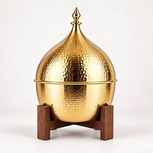 Calentador de Alimentos de Acero Inoxidable Martillado Vintage con Tapa y Soporte de Madera, Diseño Moderno y Lujoso, Apto para Inducción y Gas, 24 cm de Diámetro - Product Image 4