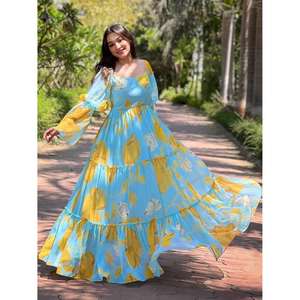 ชุดเดรสยาวถึงพื้นลายดอกไม้สีฟ้าสำหรับผู้หญิง แขนยาว คอเหลี่ยม สไตล์โบฮีเมียน เป็นมิตรกับสิ่งแวดล้อม ซักได้ เหมาะสำหรับฤดูร้อนและชายหาด - Product Image 2