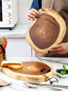 Planche à découper en bois massif de style indien Heritage pour cuisines traditionnelles et modernes avec finition naturelle durable - Product Image 4
