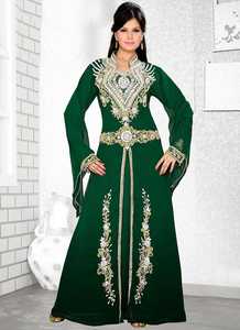 Robe de soirée longue vert émeraude pour femme, en mousseline brodée de perles, coupe trapèze modeste, manches longues, taille naturelle, col en V, avec veste - Product Image 4