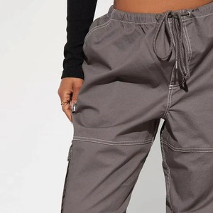 Pantalon cargo gris pour femme, coupe ample, taille mi-haute, avec cordon de serrage, décontracté, utilitaire, longueur intégrale, couleur unie, en toile - Product Image 6