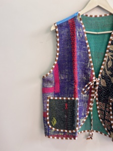 Women Vintage <b>Kantha</b> Waistcoat <b>Jacket</b> Unisex Sleeveless Cotton <b>Kantha</b> <b>Jacket</b> with Pockets Breathable Waistcoat for Women - Product Image 3