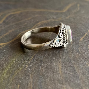Designer Vintage Designer <b>925</b> <b>Silver</b> <b>Ring</b> Featuring Amethyst Gemstone Handmade Fine Jewelry Collection Wholesale - Product Image 4