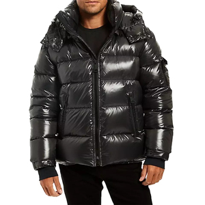 Veste matelassée à capuche noire pour homme, imperméable, rembourrée de duvet, manteau d'hiver décontracté, coupe régulière, fermeture éclair, couleur unie - Product Image 3