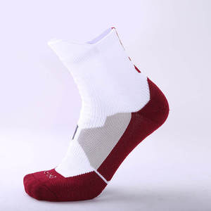 Women's and Men's Summer <b>Running</b> <b>Compression</b> Nylon Athletic Ankle <b>Socks</b> Knitted with Logo-Wholesale - Product Image 3