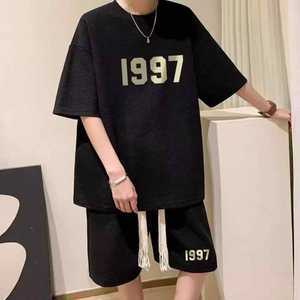 2025 hommes hiver deux pièces T-Shirt Shorts ensemble décontracté sportif à manches courtes tricoté écologique velours 3D imprimé en relief - Product Image 2