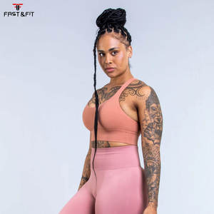 Soutien-gorge de sport antichoc grande taille léger et respirant avec logo frontal, maintien élevé et coussinets fixes, style débardeur pour le fitness - Product Image 3