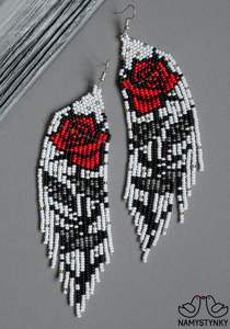 Modernos Pendientes de Cuentas de Vidrio Turquesa y Resina con Flecos en Cascada, Joyería Única, Regalo para Mujer, Modelo Artesanal MS-WC-001 - Product Image 4