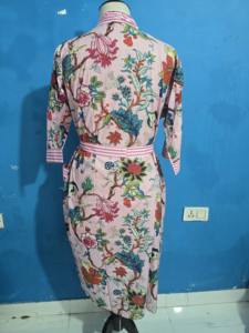 Bata de Baño Unisex de Lujo en Algodón, Elegante Estilo Boho Hippie Romántico con Estampado Floral Rosa, Ropa de Dormir de Invierno para Mujer, Bata de Verano para Damas de Honor - Product Image 6