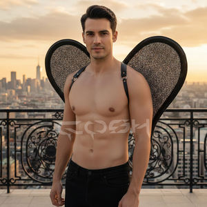 Arnés de Alas de Ángel con Lentejuelas Brillantes, Adornado con Cuero Sintético Negro y Detalle de Cordones - Product Image 6