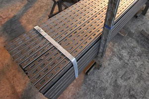 כבד חובה חם לטבול מגולוון פלדה ערוץ c מחורץ unstrut uncanning עם ריתוך כיפוף ניקוב - Product Image 3