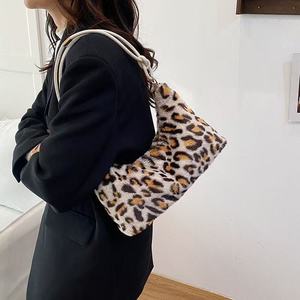 Leopard Print Faux Fur <b>Shoulder</b> <b>Bag</b> Single <b>Strap</b> Fashion Women's Crossbody <b>Bag</b> All Seasons Daily Use - Product Image 1