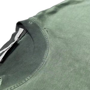 T-shirt Homme Coupe Boxy Streetwear 300 GSM avec Logo Personnalisé, T-shirt Court Lourd en Coton Graphique Coupe Oversize - Product Image 2