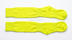 Chaussettes athlétiques montantes pour femmes de haute qualité, orange, à imprimé numérique uni, en Spandex/Polyester et Coton, respirantes, avec revers antidérapant, pour usage quotidien - Product Image 5