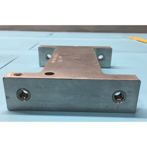 AMAT 0040-01262 SPACER, PILLOW BLOCK, ELECTRA IMP - Équipements et pièces semi-conductrices d'occasion de renommée mondiale à vendre - Product Image 3