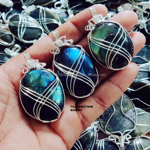 Fil d'argent enveloppé de cristaux de pierre naturelle amazonite ovale guérison ovale pierre précieuse agate cristal artisanat pendentif collier à vendre - Product Image 6