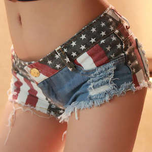 Pantalones cortos de mezclilla ajustados de talle bajo para mujer, pantalones cortos de mezclilla microelásticos y suaves para ropa de playa, ropa de club y estilo veraniego - Product Image 6