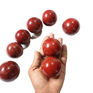 Vente en gros de sphère d'agate rouge naturelle sculptée polie pour l'équilibre des chakras de méditation de guérison Feng Shui Reiki - Product Image 1