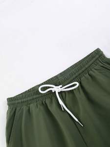 Conjunto de camisa de manga corta y pantalones cortos a juego con estampado de pájaros para hombre, conjunto informal de verano, top colorido, conjunto de dos piezas para hombre. - Product Image 2