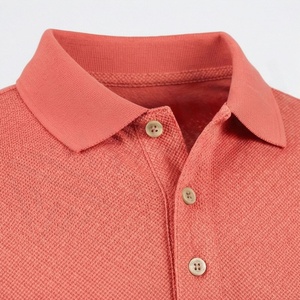 Polo en tricot à motif de points corail pour homme, manches courtes, coupe décontractée, ajustement régulier - Product Image 4