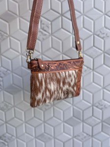 กระเป๋าหนังวัวลายตะวันตก งานแกะสลักด้วยมือ พร้อมพู่หนังสไตล์โบฮีเมียน ขายดี กระเป๋าหนังทำมือสำหรับผู้หญิง - Product Image 2