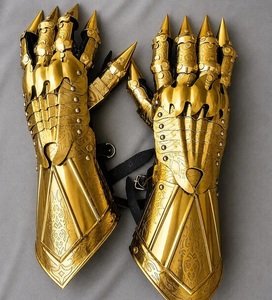 Gants de chevalier médiévaux en laiton plaqué or, armure moderne personnalisée, émail doux gravé, style gothique, portables, pour cosplay, costume antique - Product Image 6