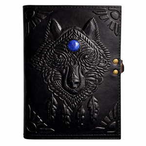Diario Artesanal de Cuero Negro Vintage con Diseño de Lobo en Relieve, Detalle de Piedra Azul, Cuaderno de Regalo con Tapa Dura y Lápiz - Product Image 2