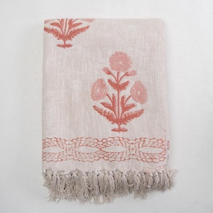 ผ้าฝ้ายพิมพ์ลายสีชมพูอ่อนและสีขาวสำหรับตกแต่งบ้านโยนสำหรับตกแต่งห้องนั่งเล่นโซฟาโซฟาตกแต่งโซฟา - Product Image 5