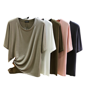 T-shirt uni en modal grande taille pour femme, col rond, manches courtes, haut décontracté d'été, coupe ample et oversize, idéal pour la maison - Product Image 2