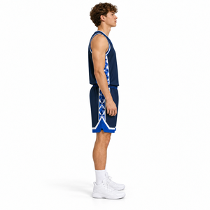 Tenues de basketball personnalisées Poxiol, maillots et shorts sublimés, logo d'équipe, nom, numéro, école, club, équipe adulte, 100% personnalisable - Product Image 3
