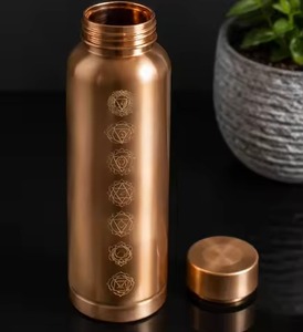 Premium Luxury Dual-Texture Copper BPA-Free <b>Drinkware</b> Set Bottle with Two Matching Hammered Cups - Product Image 6