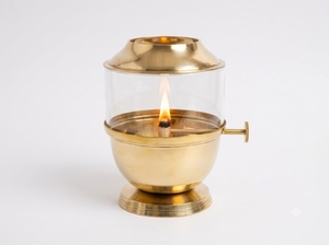 Hind Craft Living Brass Akhand Jyot Diya HCL-DIYA-0027 – Couvercle en verre traditionnel avec levier de réglage du mèche et vis de levage pour bougie Akhand Jyot - Product Image 6