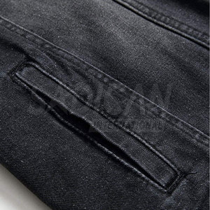 Chaqueta de mezclilla de invierno para hombre, elegante y diseñada para uso diario informal, hecha con tela resistente que ofrece comodidad y un look moderno. - Product Image 5