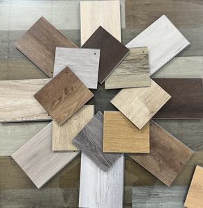 พื้นไวนิลคลิ๊กลายไม้ SPC กันน้ำ หนา 4 มม. แกนแข็ง ทนทานต่อการสึกหรอ แผ่นกว้าง เป็นมิตรกับสิ่งแวดล้อม กันลื่น เหมาะสำหรับโรงเรียน ดีไซน์ลายกราฟิก - Product Image 1