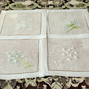 Servilletas de Cóctel de Lino con Diseño de Paniculata, 100% Lino Natural Reutilizable, Diseño Floral Delicado para Bar, Fiesta - Product Image 4