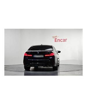 บีเอ็มดับเบิลยู ซีรีส์ 5 รุ่น 530i XDrive M Sport ปี 2023 พวงมาลัยซ้าย เกียร์อัตโนมัติ ระยะทาง 48,311 กม. - Product Image 3