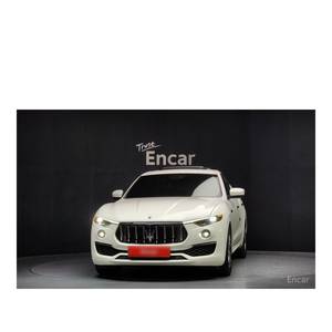 Maserati Levante 2.0 GT AWD 2022/12, 70,785 km, Caja de Cambios Automática, Asientos de Cuero, Volante a la Izquierda, Cámara Trasera - Product Image 3