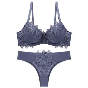 Conjunto de Ropa Interior Deportiva de Dos Piezas con Relleno Extraíble para Mujer, Sujetador Deportivo y Braguitas de Algodón 100% - Product Image 3